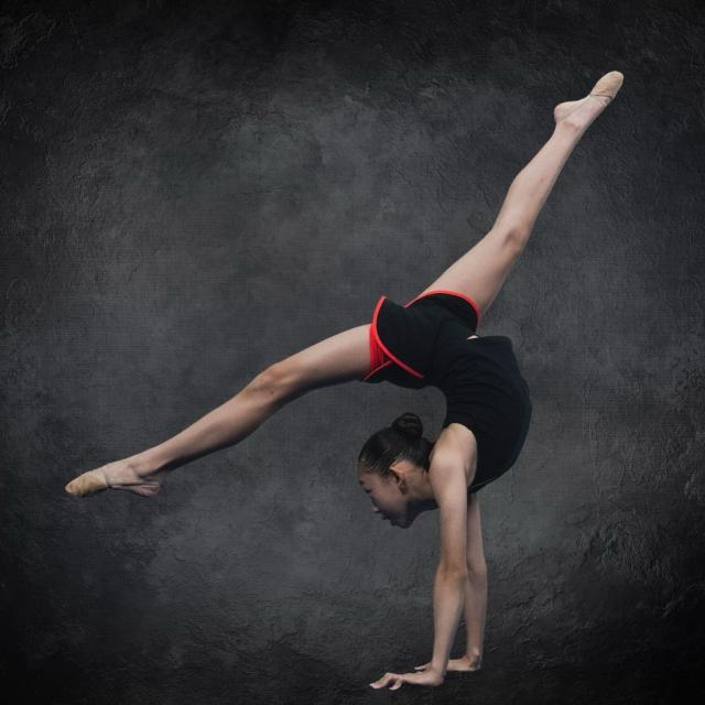 Contemporary Acrobatics Class